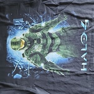 HALO4  2012 Microsoft game tshirt.
